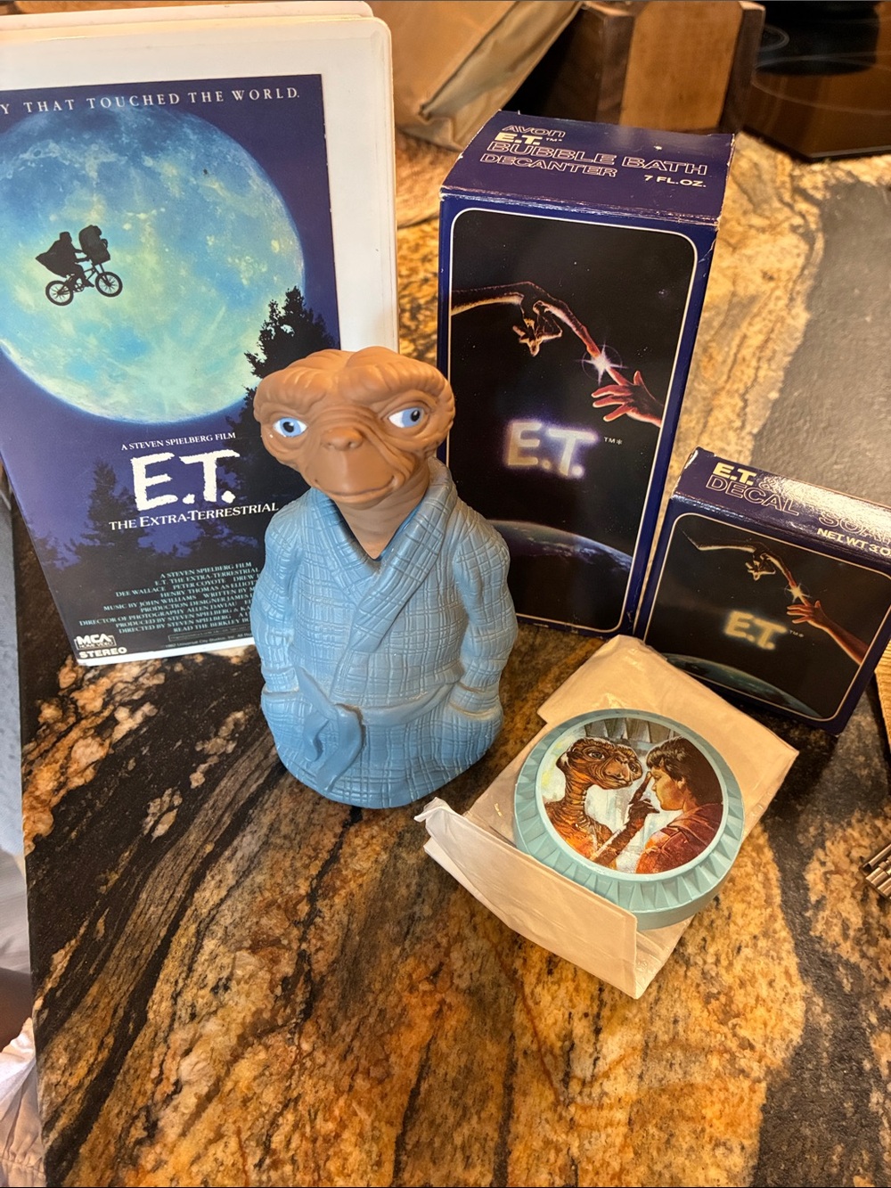 Vintage The Extra-Terrestrial E.T. Collector Bundle